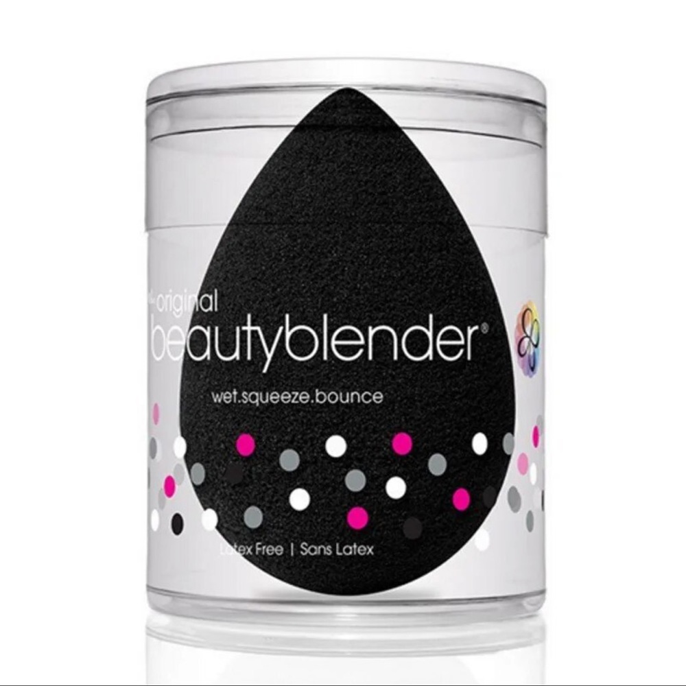 $1 MAKE UP SPONGE. ONE AT RANDOM. $1 WITH ANY $10 ORDER OR MORE - Picture 3 of 4